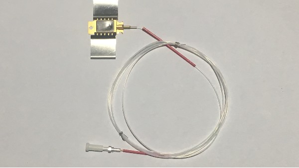 5G先行者二六集团高意通讯在挪亚方舟订购光纤瑕疵视觉检测设备